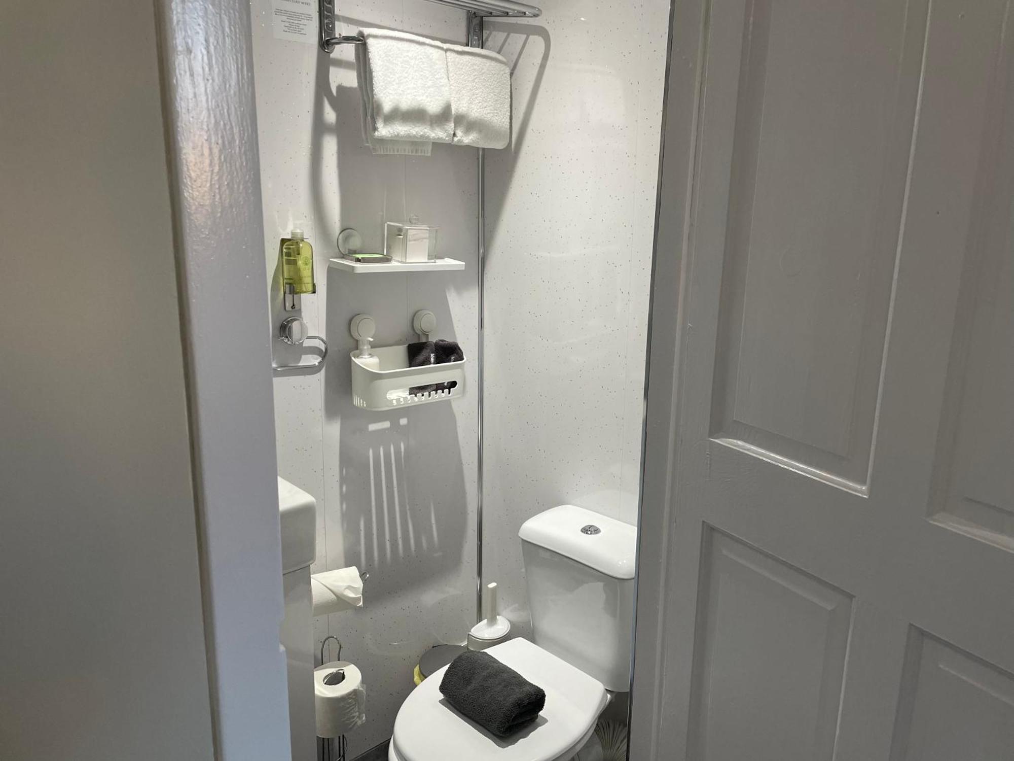 Peacock Guest House Largs Dış mekan fotoğraf