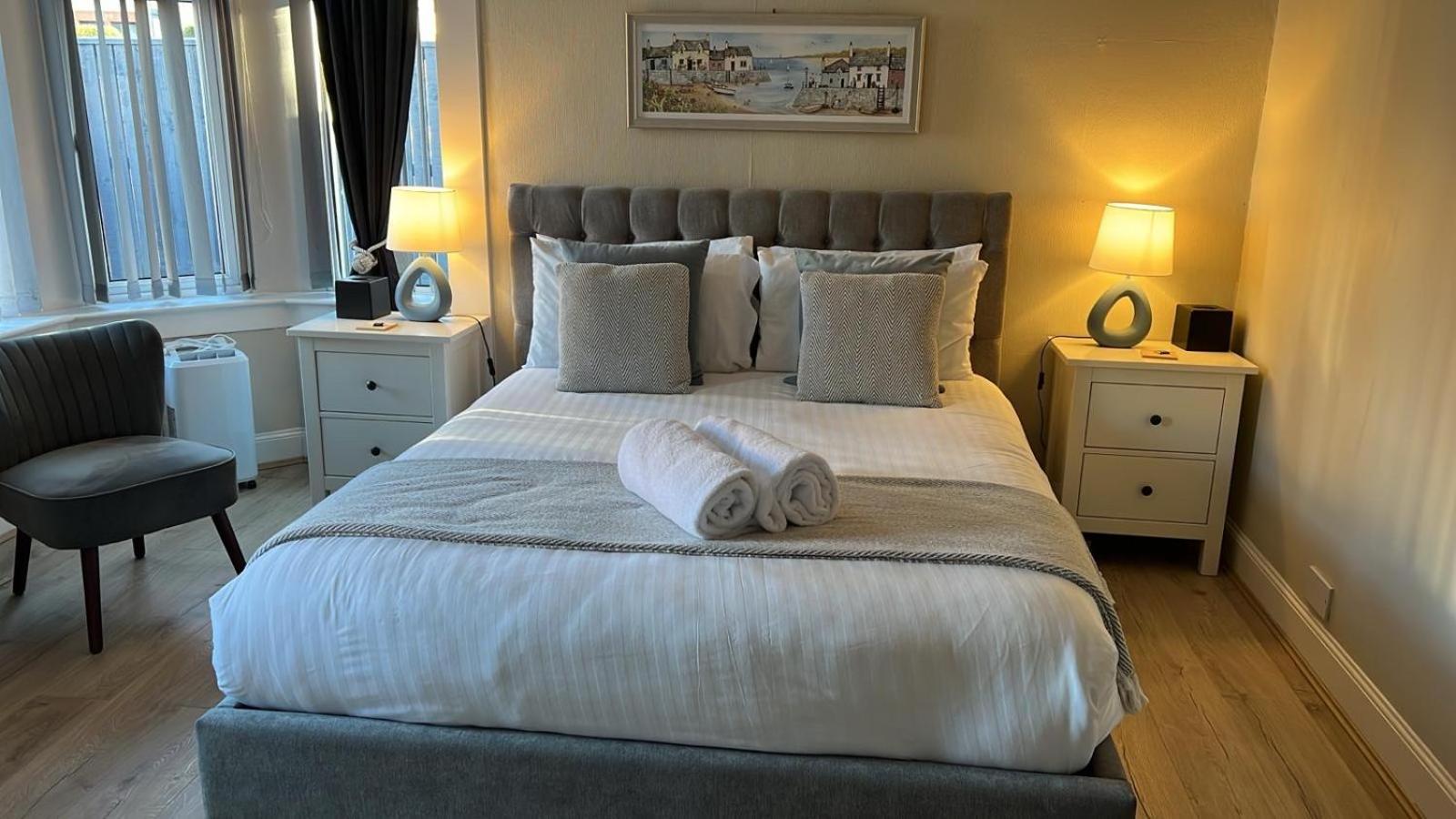Peacock Guest House Largs Dış mekan fotoğraf